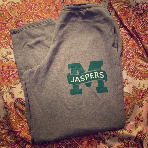 Jansport Other - Manhattan College Sweatpants!